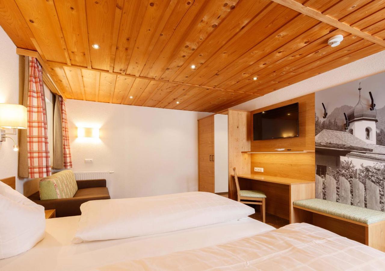 Landgasthof Adler Hinterhornbach Екстер'єр фото