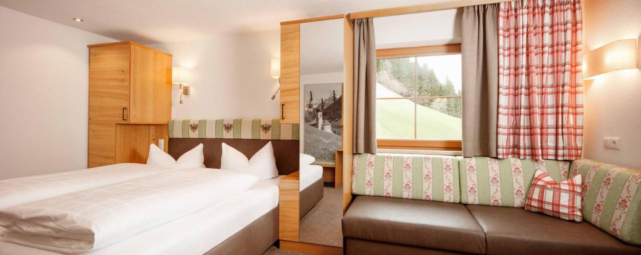 Landgasthof Adler Hinterhornbach Екстер'єр фото